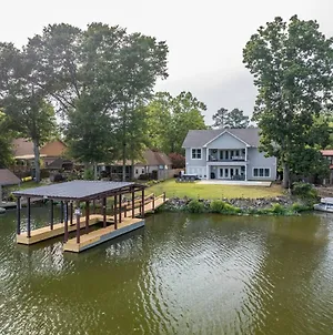The Adventure House Villa Lake Hamilton Exterior photo