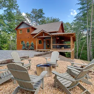 Epworth Family Cabin With Hot Tub And Game Room! Exterior photo