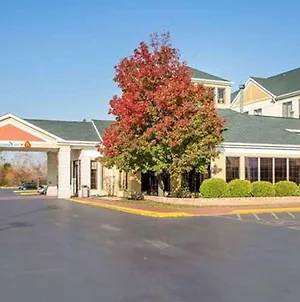 Baymont By Wyndham South Holland Hotel Exterior photo