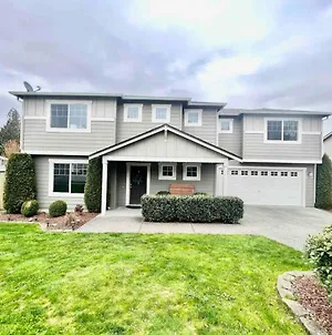 Cozy And Spacious 4 Bedroom 2.5 Bath Perfect For Large Group Sedro Woolley Exterior photo