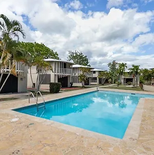 Villa, Centrica, Acogedora, Tropical, Playa, A/C Cabo Rojo Exterior photo