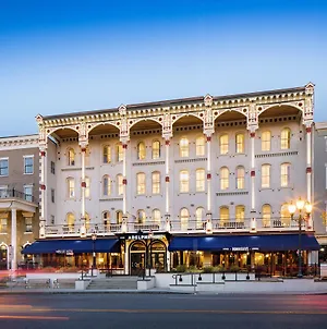 The Adelphi Hotel Saratoga Springs Exterior photo