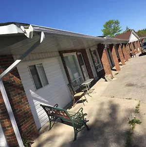 Collingwood Motel Exterior photo