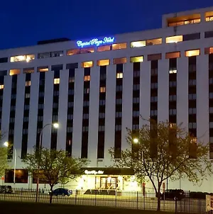 Capital Plaza Hotel Frankfort Exterior photo