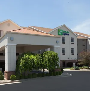 Holiday Inn Express Hotel & Suites Brookville, An Ihg Hotel Exterior photo