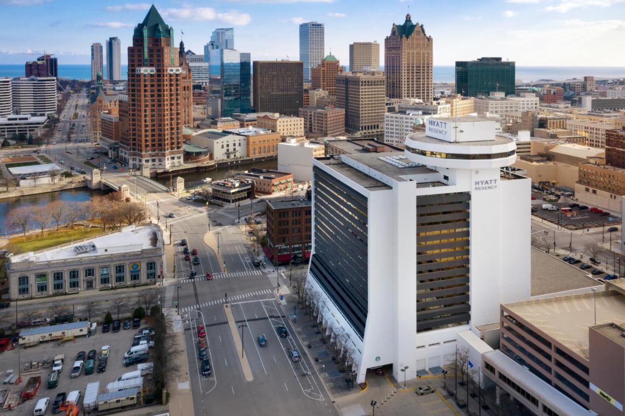 Hyatt Regency Milwaukee Hotel Exterior photo