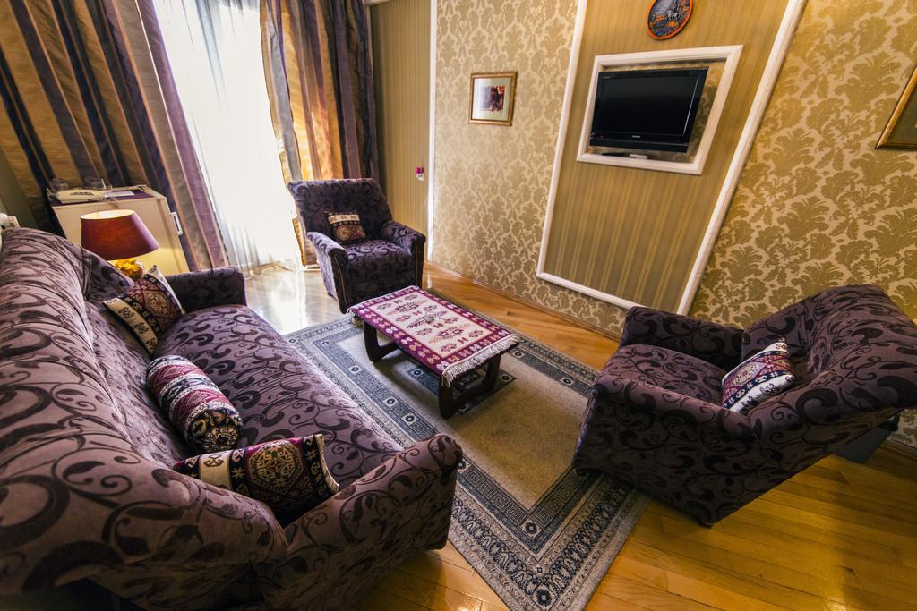 Отель Давид Тбилиси Экстерьер фото