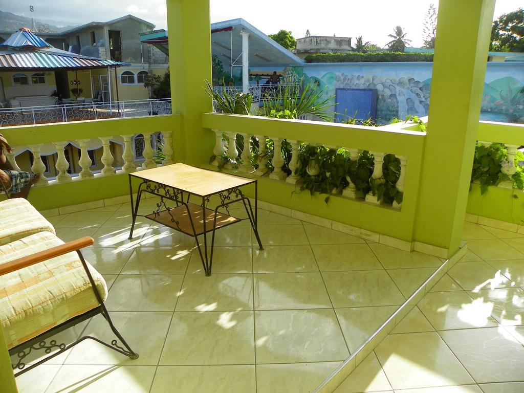 Pavillon Des Receptions & Hotel Port-au-Prince Room photo