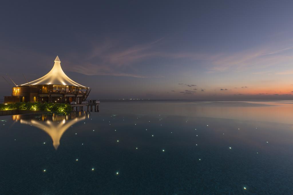 Baros Maldives Hotel Male Exterior photo