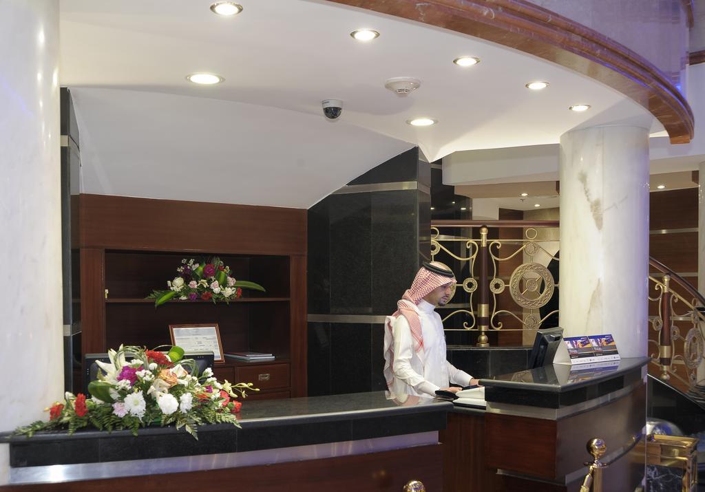 LEADER Al Muna Kareem Hotel Medina Exterior foto
